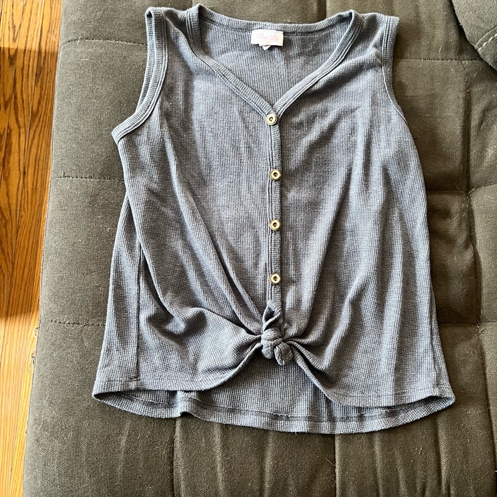 Pink Lily women’s blue/gray tank top